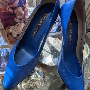 Bold Blue Valero Pumps